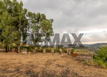 Vista delle montagne - Villa Contrada Corvo
 
snc, Vizzini - photo 21