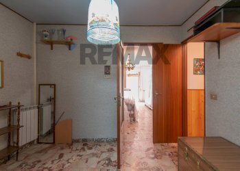 Hall / corridoio - Independent house Via de Caro
 
13, Caltagirone - photo 12