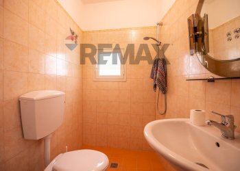 Bagno - Independent house Via de Caro
 
13, Caltagirone - photo 16
