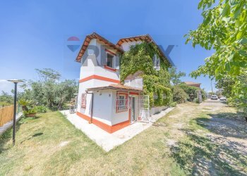 Casa all\'aperto - Villa Via Fontana Candida
 
21, Monte Porzio Catone - foto 3