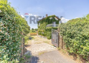 Casa all\'aperto - Villa Via Fontana Candida
 
21, Monte Porzio Catone - foto 15