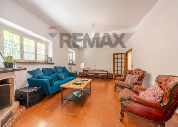 Soggiorno - Villa Via Fontana Candida
 
21, Monte Porzio Catone - foto 18