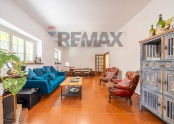 Soggiorno - Villa Via Fontana Candida
 
21, Monte Porzio Catone - foto 19