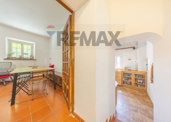 Hall / corridoio - Villa Via Fontana Candida
 
21, Monte Porzio Catone - foto 23