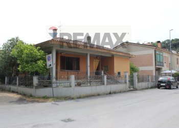 Casa all\'aperto - Villa via botticelli
 
3, Poggibonsi - foto 1