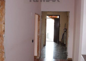 Hall / corridoio - Villa via botticelli
 
3, Poggibonsi - foto 23