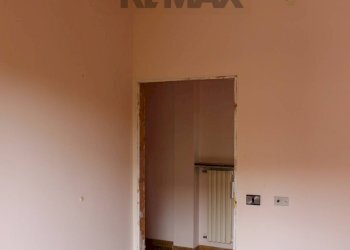 Stanza vuota - Villa via botticelli
 
3, Poggibonsi - foto 28