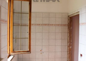 Bagno - Villa via botticelli
 
3, Poggibonsi - foto 31