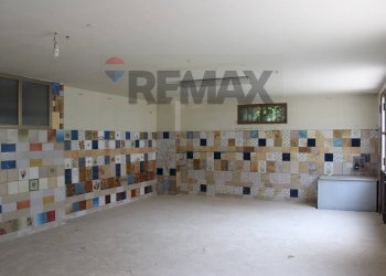 Stanza vuota - Villa via botticelli
 
3, Poggibonsi - foto 36