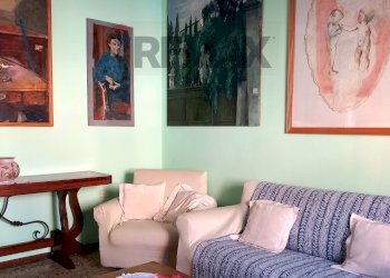 Soggiorno - Four-room apartment VIA GUERRAZZI
 
6, Empoli - photo 2