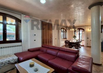 Sala da pranzo - Villa VIA PIETRAMARINA
 
180, Vinci - foto 5
