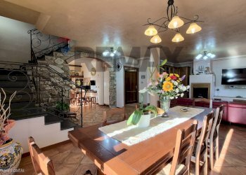 Sala da pranzo - Villa VIA PIETRAMARINA
 
180, Vinci - foto 7