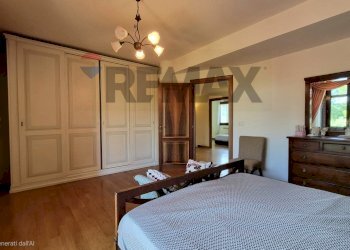 Camera / camera da letto - Villa VIA PIETRAMARINA
 
180, Vinci - foto 18