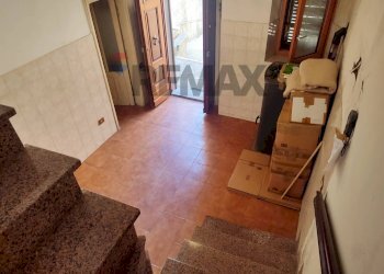 Scale - Independent house via trieste
 
2, Castell'Azzara - photo 1