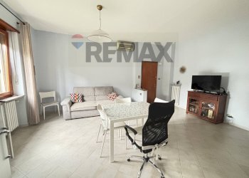 Sala da pranzo - Casa semi indipendente via San giovanni Bosco
 
7, La Loggia - foto 16