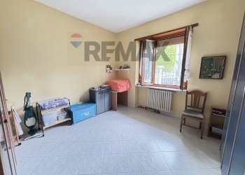 Camera / camera da letto - Casa semi indipendente via San giovanni Bosco
 
7, La Loggia - foto 23