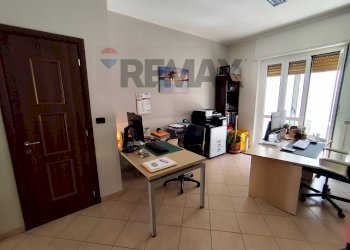 Ufficio - Trilocale via vittorio veneto
 
21, Villanova d'Asti - foto 2