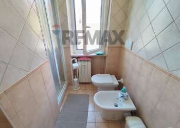 Bagno - Trilocale via vittorio veneto
 
21, Villanova d'Asti - foto 5