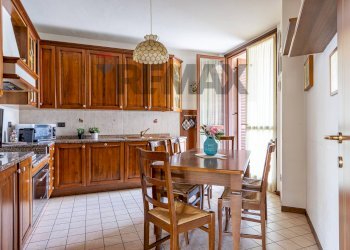 Cucina - Villa Bifamiliare VIA VERDI
 
33, Besana in Brianza - foto 11