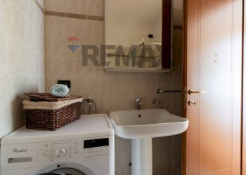 Lavanderia - Villa Bifamiliare VIA VERDI
 
33, Besana in Brianza - foto 25