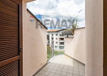 Balcone - Villa Bifamiliare VIA VERDI
 
33, Besana in Brianza - foto 33