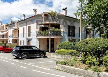 Casa all\'aperto - Villa Bifamiliare VIA VERDI
 
33, Besana in Brianza - foto 44