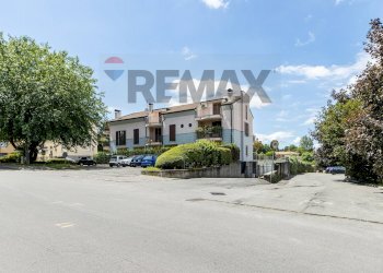 Edificio all\'aperto - Villa Bifamiliare VIA VERDI
 
33, Besana in Brianza - foto 47
