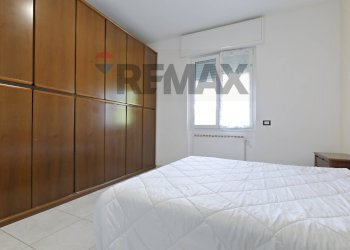 Camera / camera da letto - Three-room apartment VIA PAPA GIOVANNI 23
 
29, Santa Maria Hoè - photo 18