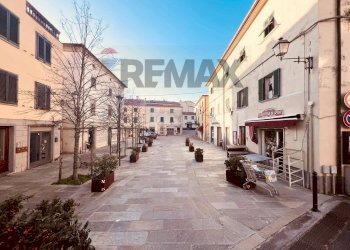 Edificio all\'aperto - Trilocale Piazza G. Fulvio
 
24, Castellina Marittima - foto 19