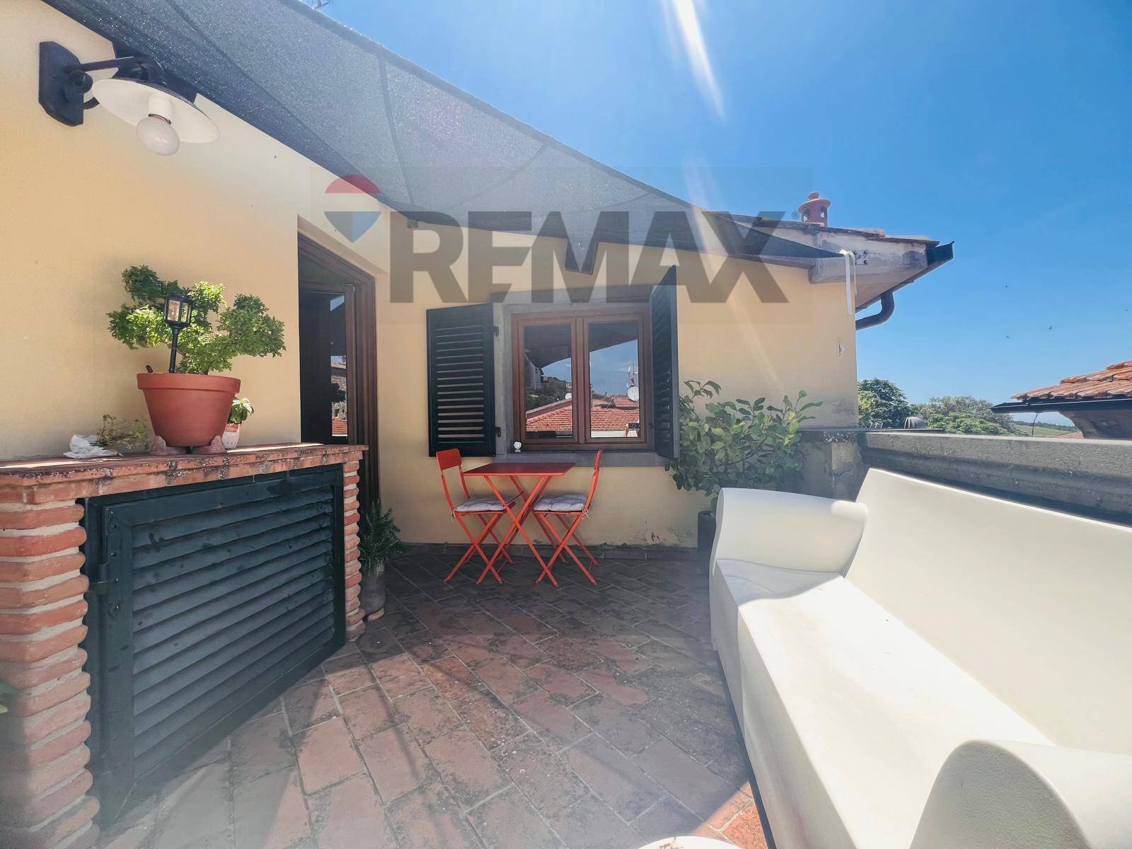 Terrazza - Bilocale Piazza G. Fulvio
 
24, Castellina Marittima - foto 1
