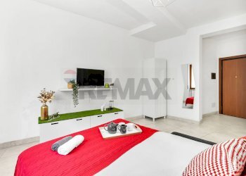 Camera / camera da letto - One-room apartment Via Giuseppe Mussi
16, Milano - photo 10