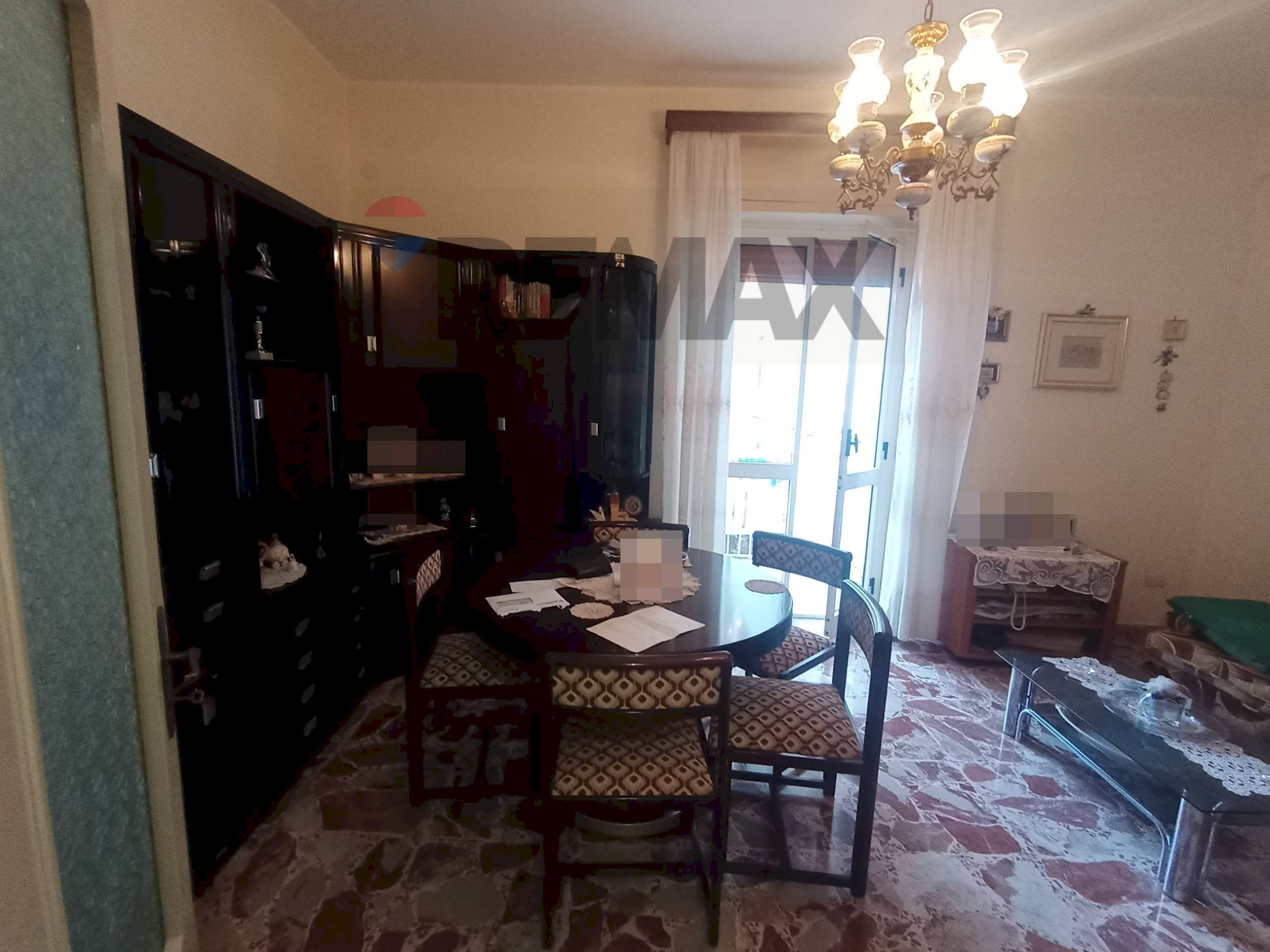 Sala da pranzo - Appartamento viale zecchino
 
6, Siracusa - foto 2