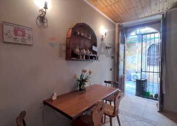 Sala da pranzo - Appartamento Via Malfitania
 
66, Siracusa - foto 6