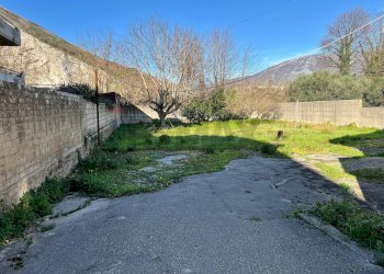 Giardino - Shop Via Appia Ovest
Snc, Arpaia - photo 11