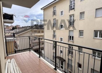 Balcone - Apartment Via San Gabriele dell'Addolorata
 
5, L'Aquila - photo 13