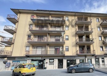 Edificio all\'aperto - Locale Commerciale via del Beato Cesidio
47, L'Aquila - foto 1