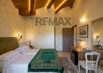 Camera / camera da letto - Independent house via villa re
 
snc, Pizzoli - photo 9