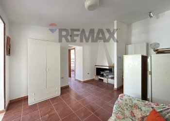 Soggiorno - Casa semi indipendente Loc.Palude Mezzane
 
snc, Vieste - foto 3