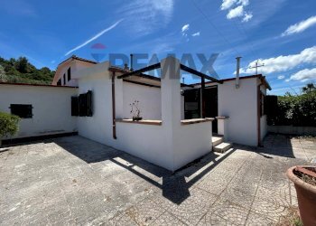 Terrazza - Casa semi indipendente Loc.Palude Mezzane
 
snc, Vieste - foto 9