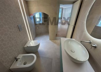 Bagno - Three-room apartment Via Vescovado
 
19-25, Vieste - photo 15
