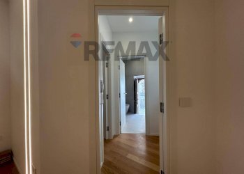 Hall / corridoio - Three-room apartment Via Vescovado
 
19-25, Vieste - photo 31