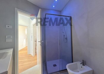 Bagno - Three-room apartment Via Vescovado
 
19-25, Vieste - photo 35