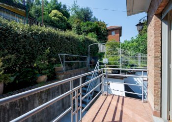 Foto 27 - Villa Strada Del Cantello
 
24, Torino - photo 27