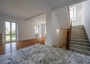 Foto 28 - Villa Strada Del Cantello
 
24, Torino - photo 28
