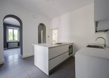 Foto 37 - Villa Strada Del Cantello
 
24, Torino - photo 37