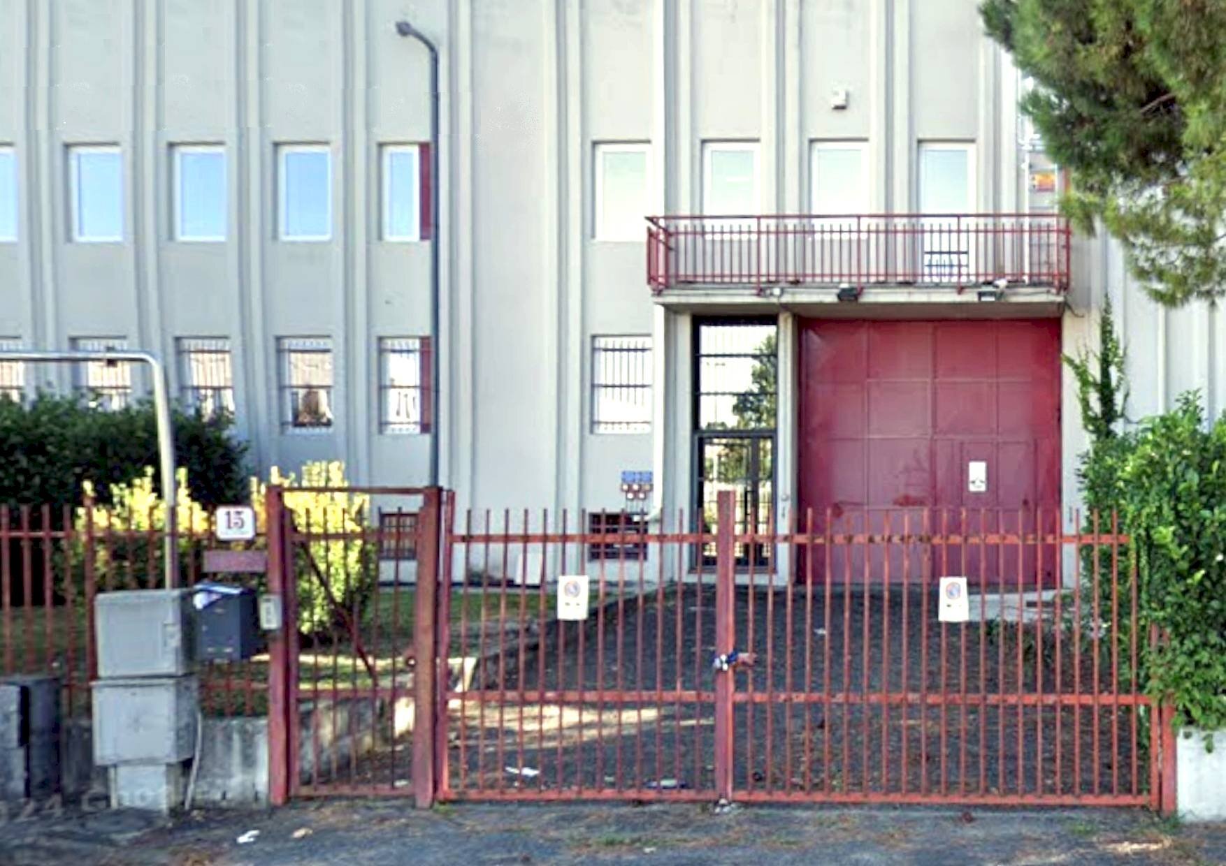 Foto 1 - Capannone Via La Pira
 
15, Trofarello - foto 1
