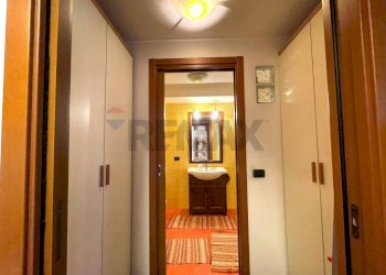 Hall / corridoio - Two-room apartment Via Martiri Oscuri
6, Milano - photo 10