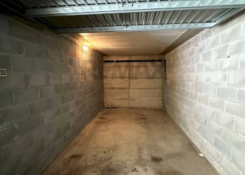 Parcheggio - Box Via Montale
 
25, Rho - photo 1