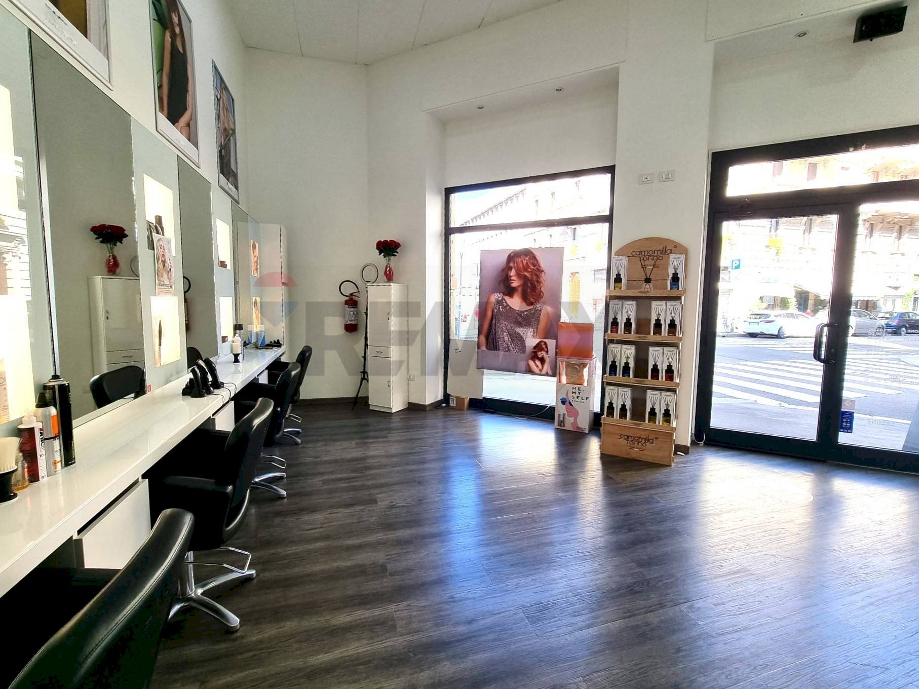 Ufficio - Commercial Activity Via San Gregorio
27, Milano - photo 2