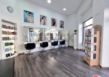 Ufficio - Commercial Activity Via San Gregorio
27, Milano - photo 1